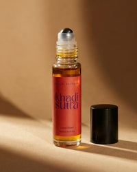 Come Closer Aroma Roll-On